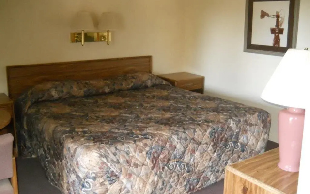 Tomahawk Lodge
