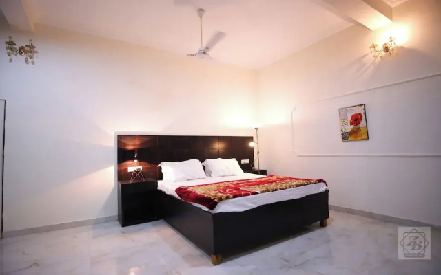 Rose Garden Resort DAULATABAD FORT