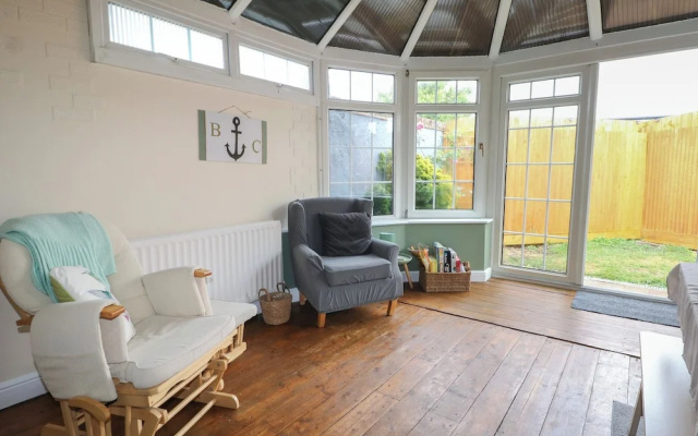 Bay Cosy