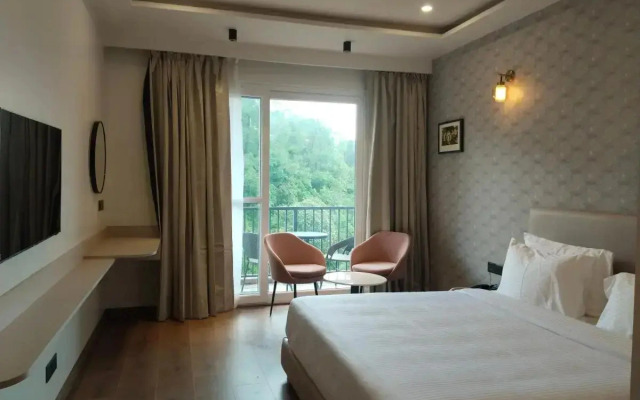 Sterling Ameris Kasauli
