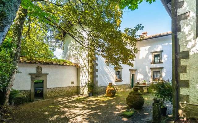 Charming historic residence from the 1500s