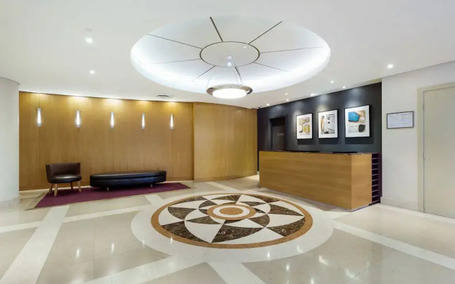 Sydney Cbd Self Contained Modern Studio Apartment