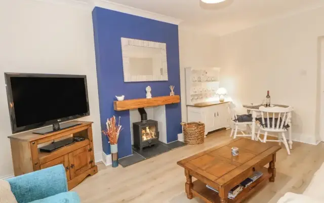 Elm Cottage