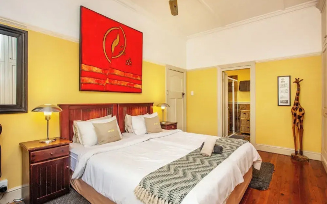 Toms Guest House