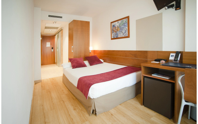 Hotel Longoria Plaza by Pandora Hoteles