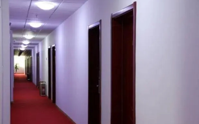 Xianghua Express Inn