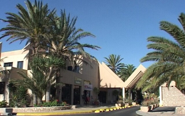 SBH Taro Beach Hotel - All Inclusive вид на фасад