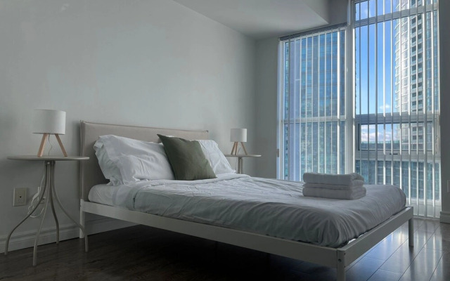 Cityside Waterfront Loft