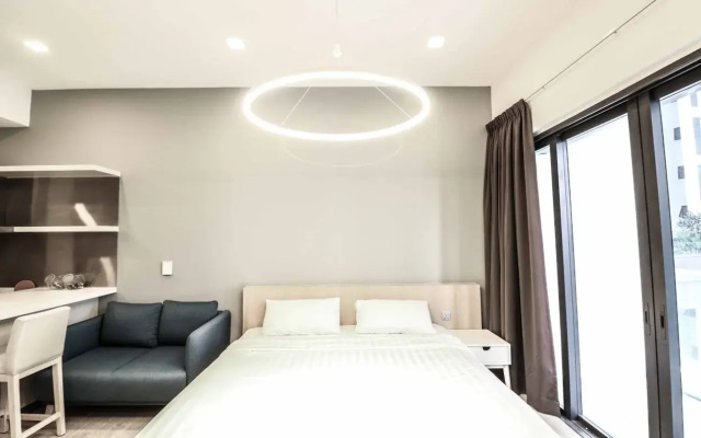 Victoria Home M City