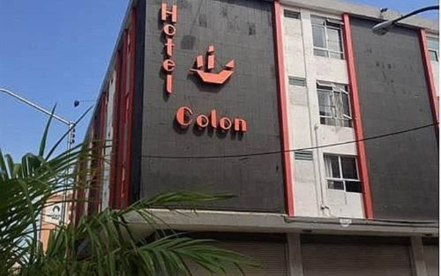 Отель Colón Express Мексика, Гвадалахара - отзывы, цены и фото номеров - забронировать отель Colón Express онлайн вид на фасад