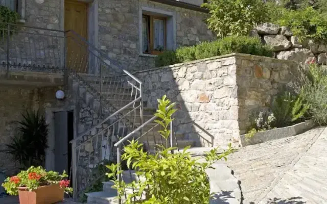 Casa In Pietra