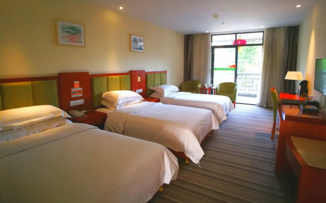 Wuyue Hotel Yangshuo West Street Branch