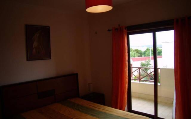 Отель Residence 1000 Roses комната для гостей