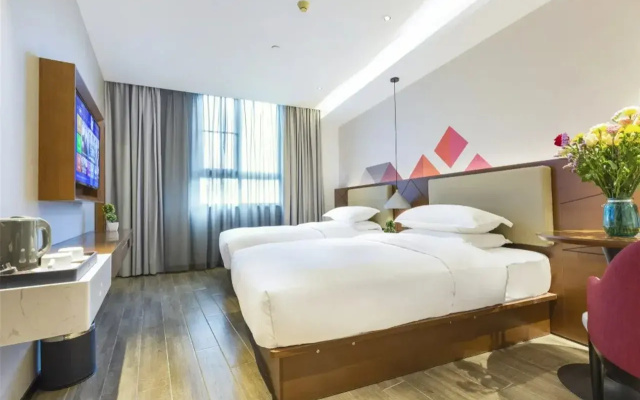 Borrman Hotel - Guangzhou East Railway Station Meihuayuan Subway Station