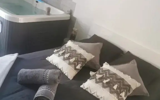 Jacuhomespa13