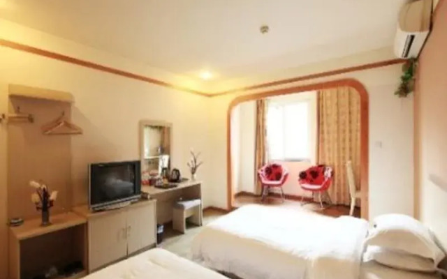 Super 8 Hotel Chengdu Chun Xi