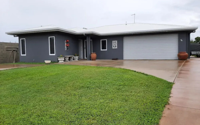 Room-cozy Room With Separate Entrance an
