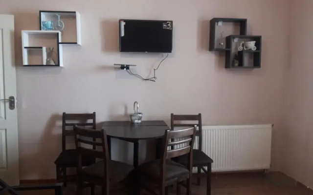 Luxuri Apartment