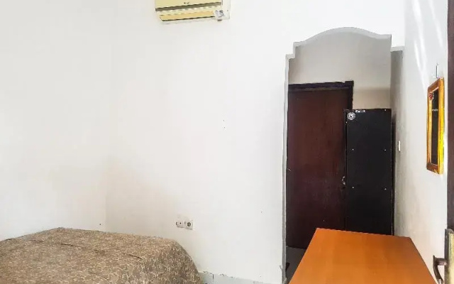 SPOT ON 90365 Rumah Kost Alor
