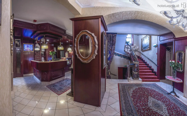 Hotel Urania