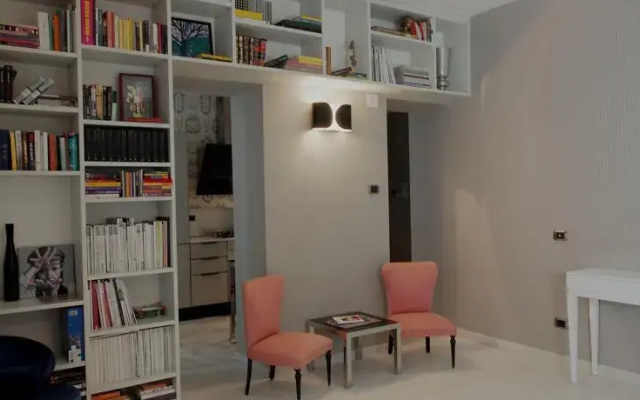 Giardini Wallcoverings Official Apartment