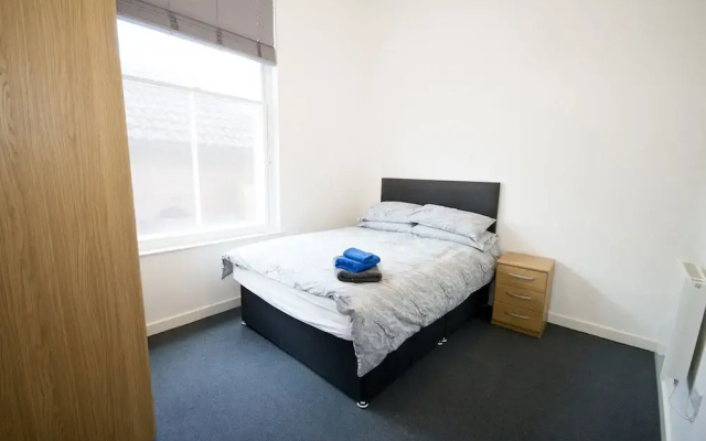Pretty Properties Grange House Apartment 5