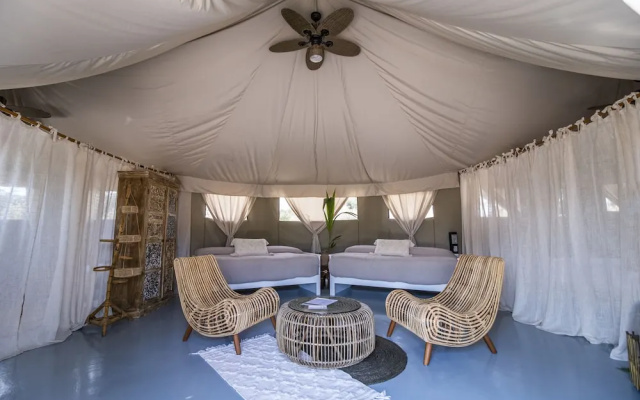 El Toril Glamping Experience