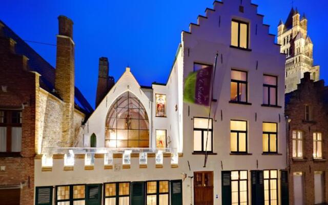 Отель B&B Huis ´T Schaep вид на фасад