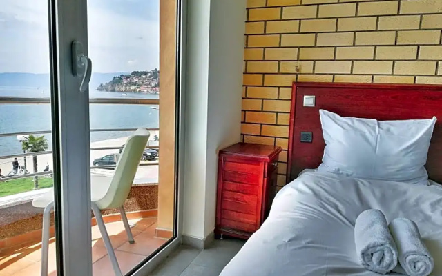 Royal View Hotel And Spa