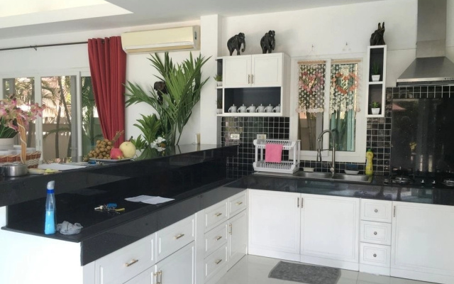 Villa Marine 3 Bed Pool Rawai