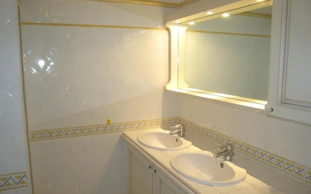 Appartement Cavalaire-sur-Mer, 3 pièces, 6 personnes - FR-1-100-212
