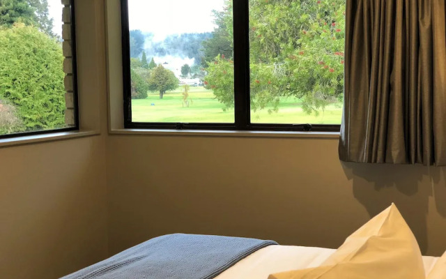Luxury Golf-Side Lodge K Lodge Rotorua