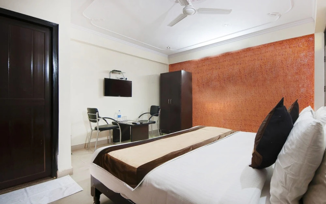 CharanPahari Hotel