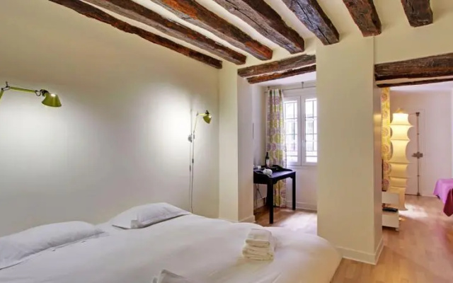 Parisian Home - Le Marais/Les Halles