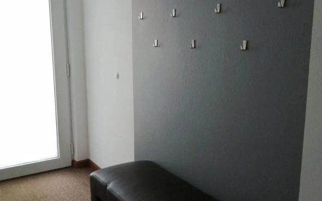 2 Zimmerwohnung Mit Kuche U. Bad