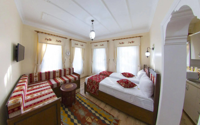 Ahsen Suites