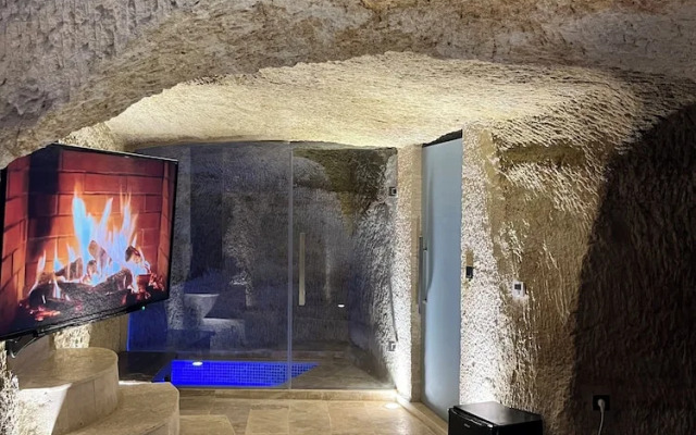 Chakra Special Caves