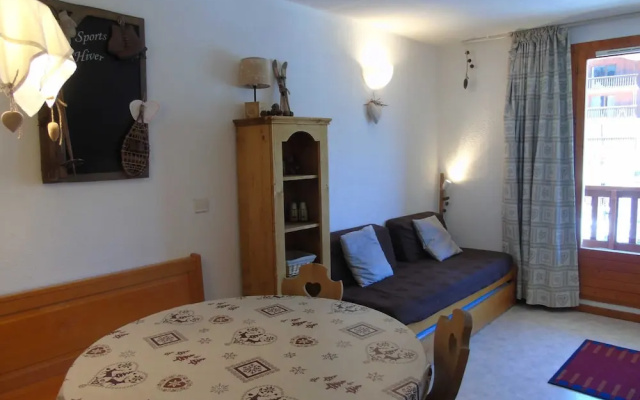 Lou Services Apartment M3-218 LSI 001