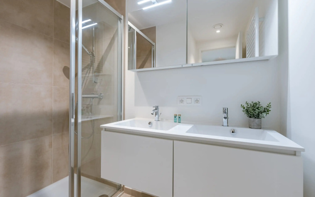 Modern 3 bedroom apartment in Blankenberge