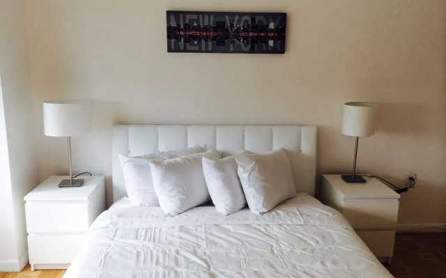 Newport Tower Suites