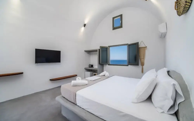 Amethyst Luxury Suites - Oia Junior Suite