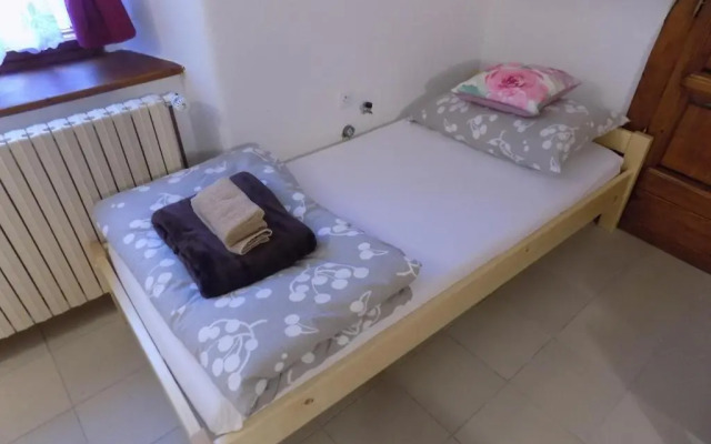 Ubytování Latrán 15