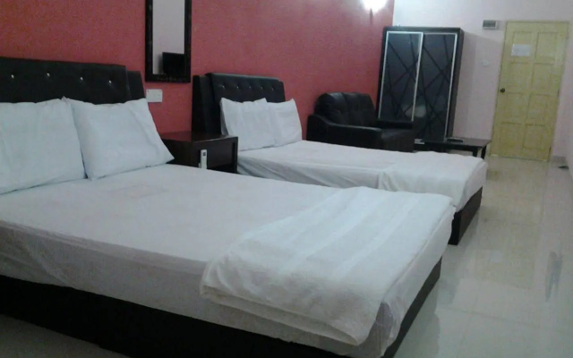 D'Family Hotel