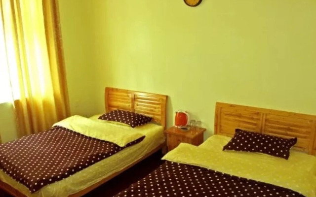 Yitravel Hostel