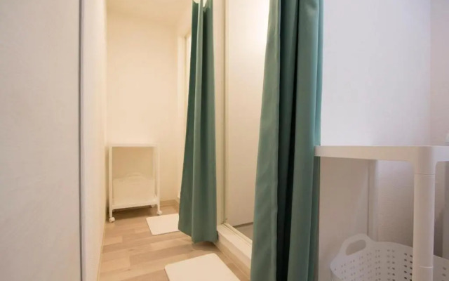 SEVEN Building / Vacation STAY 4940