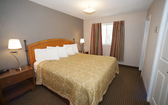 First Canada Inn Cornwall