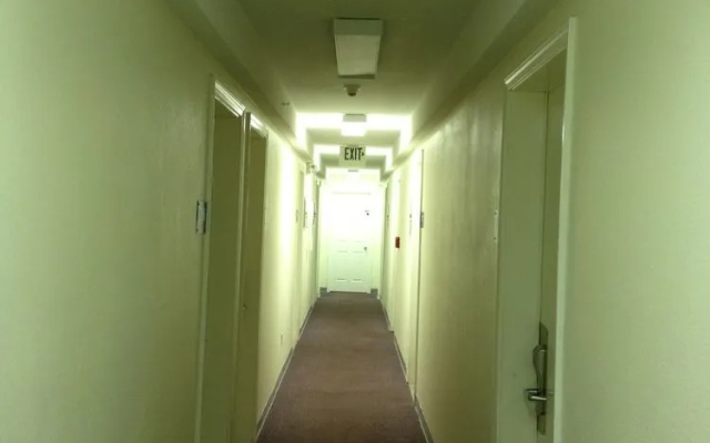 Anchorage Suite Lodge