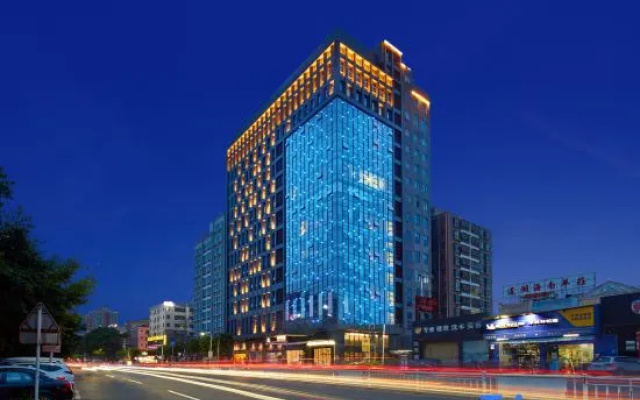 Lavande Hotel Dongguan Tangxia Rainbow Plaza Fengteng Mansion