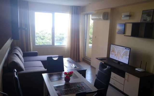 Nikea Park Hotel