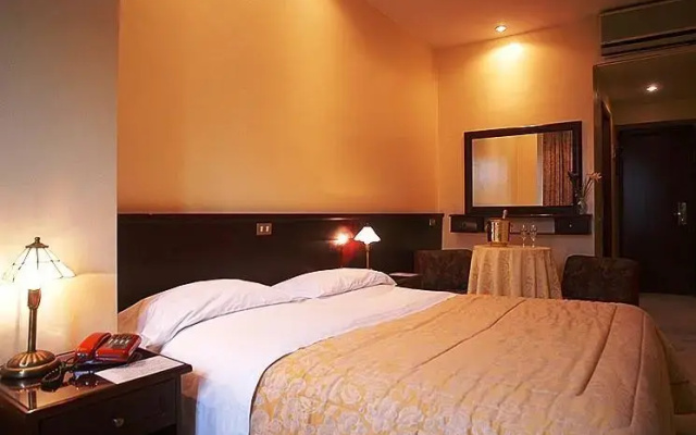 Hotel Rea